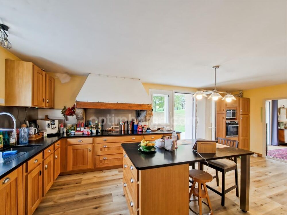 Maison 9 pièces 274 m² · à Habas · 274 m² · 399 000 €