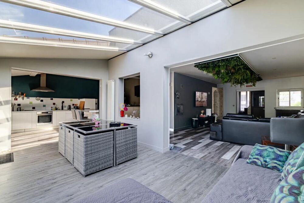 Vente Maison Maison de 7 pièces de 140 m² à Houilles Houilles