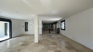  Villa � vendre 4 pi�ces 160 m�