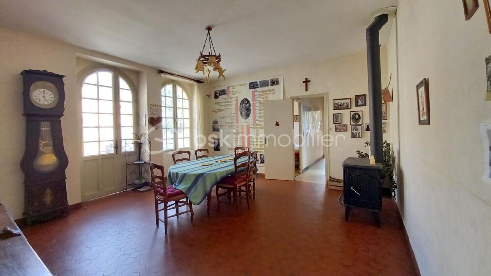 En centre ville, belle maison en pierres, 171 m², 5 chambres