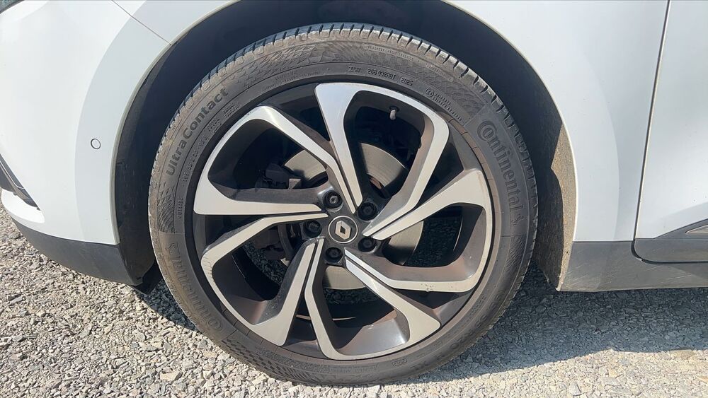 Sc&eacute;nic 1.7 Blue dCi 120 Bose 2019 occasion 44830 Brains