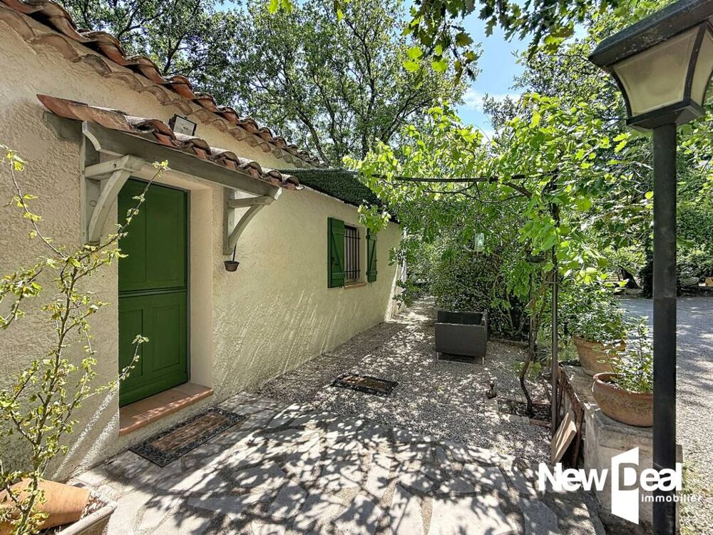 Vente Maison TOURRETTES_ Jolie maison de 118 m² dans un quartier très calme et recherché Tourrettes