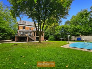  Maison � vendre 10 pi�ces 249 m�