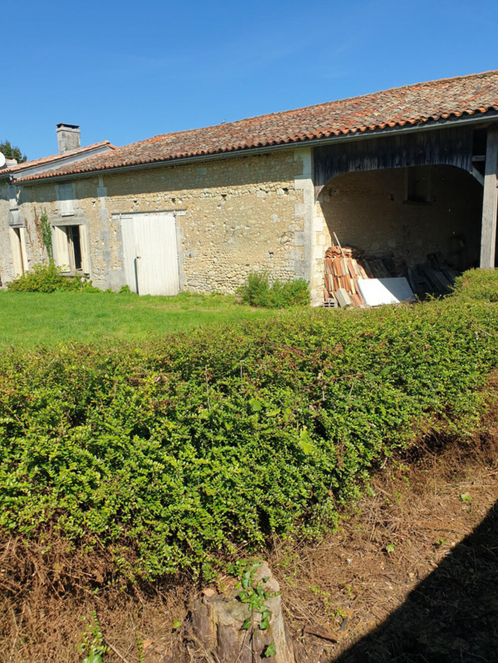 Vente Maison Maison et dépendances proche de BAIGNES SAINTE RADEGONDE (16) Baignes sainte radegonde