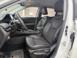 Compass Night Eagle Mild-Hybrid FWD 2023 occasion 71680 Cr&ecirc;ches-sur-Sa&ocirc;ne