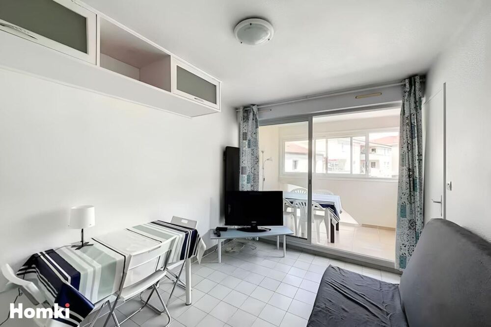 Appartement T2 cabine et loggia de 35 m² à Sète 34200