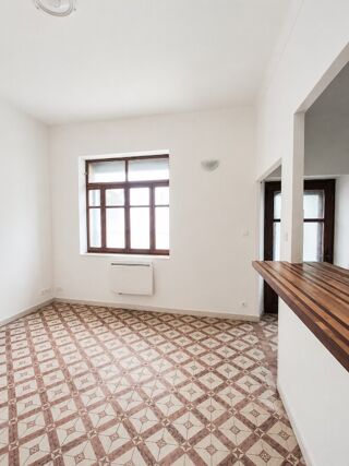  Maison à louer 5 pièces 140 m²