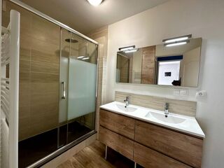  Appartement � vendre 4 pi�ces 74 m�