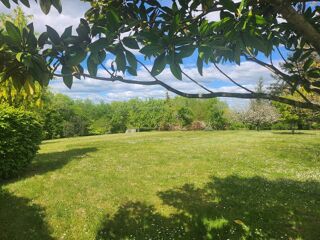  Propriété/château à vendre 8 pièces 275 m²