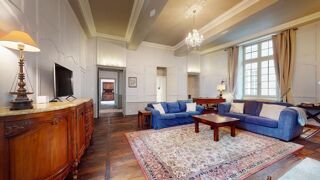  Appartement à vendre 6 pièces 143 m²