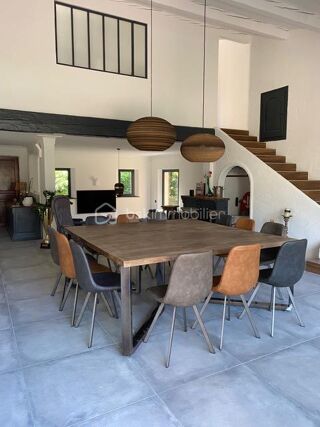  Villa à vendre 6 pièces 203 m²