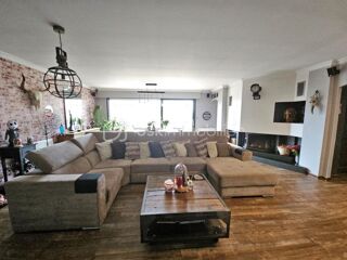  Maison � vendre 7 pi�ces 205 m�