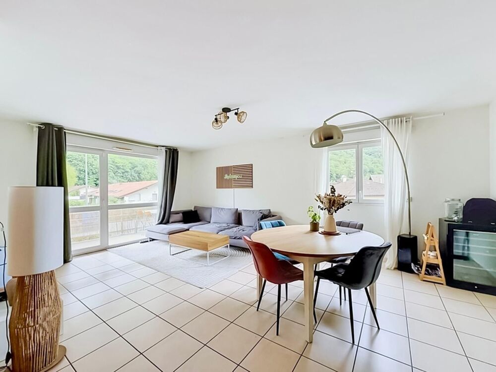 Appartement à vendre 3 pièces ETREMBIERES (74)