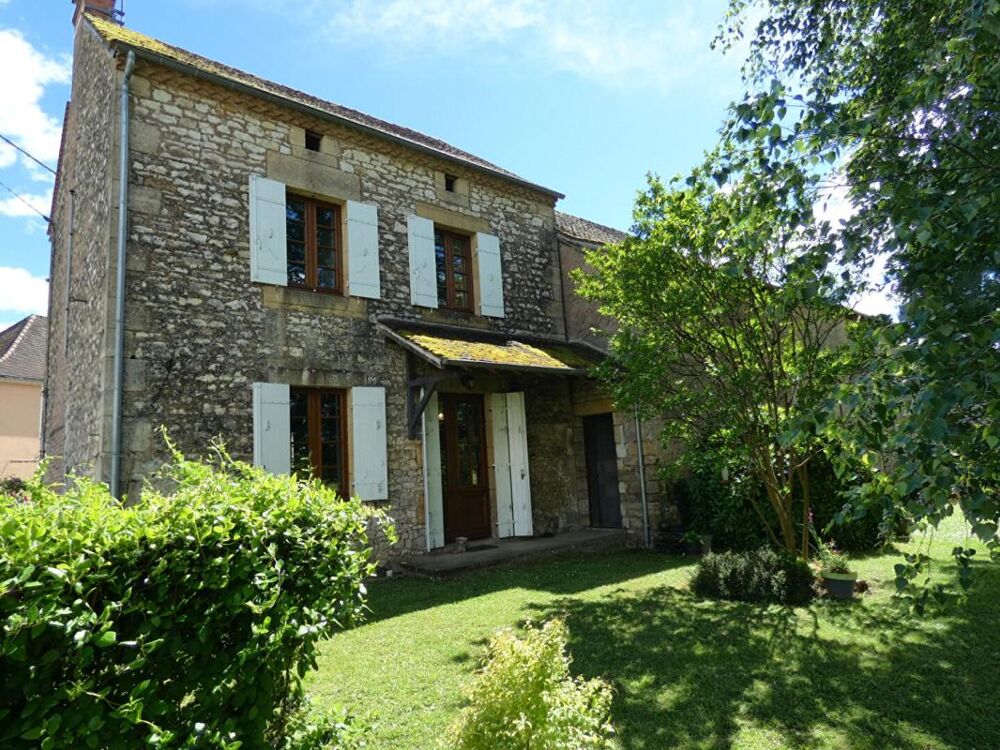 Maison 120 m2 / 4 chambres / grange / terrain 800m²