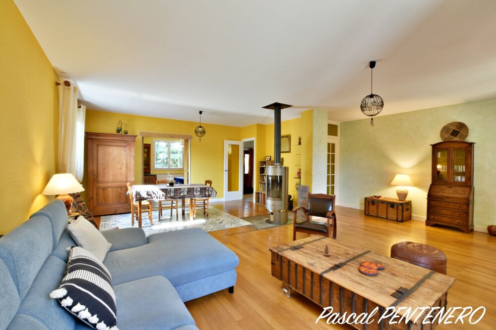 à vendre  Maison Soucieu-en-Jarrest (69510)