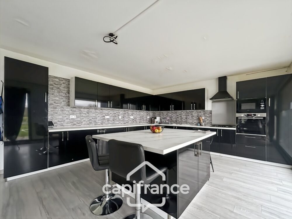 Bien d'exception : Loft familial de 254 m², 6 chambres, terrain clos de 1 900 m²