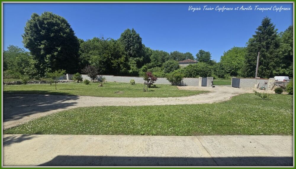 Maison à vendre 6 pièces VARAIZE (17) 4 chambres sur 1500m² de jardin clos avec garage