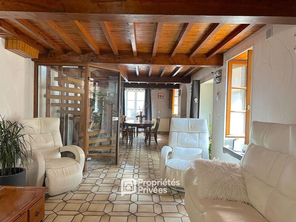 Maison 5 pièces 140 m2 avec dépendances