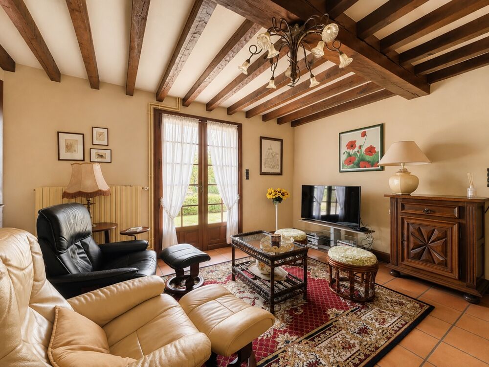 Vente Maison SAINT-PIERRE D'EYRAUD Maison à vendre 240 m2 - 8 pièces-6 chambres- 4 garages- 2 ateliers (24) Saint pierre d eyraud