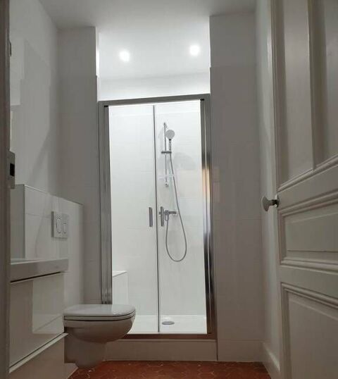  Appartement � louer 4 pi�ces 140 m�