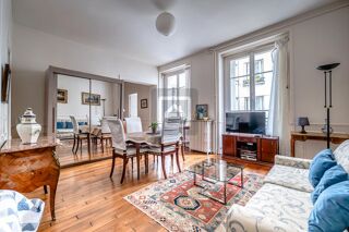  Appartement  vendre 2 pices 44 m Paris