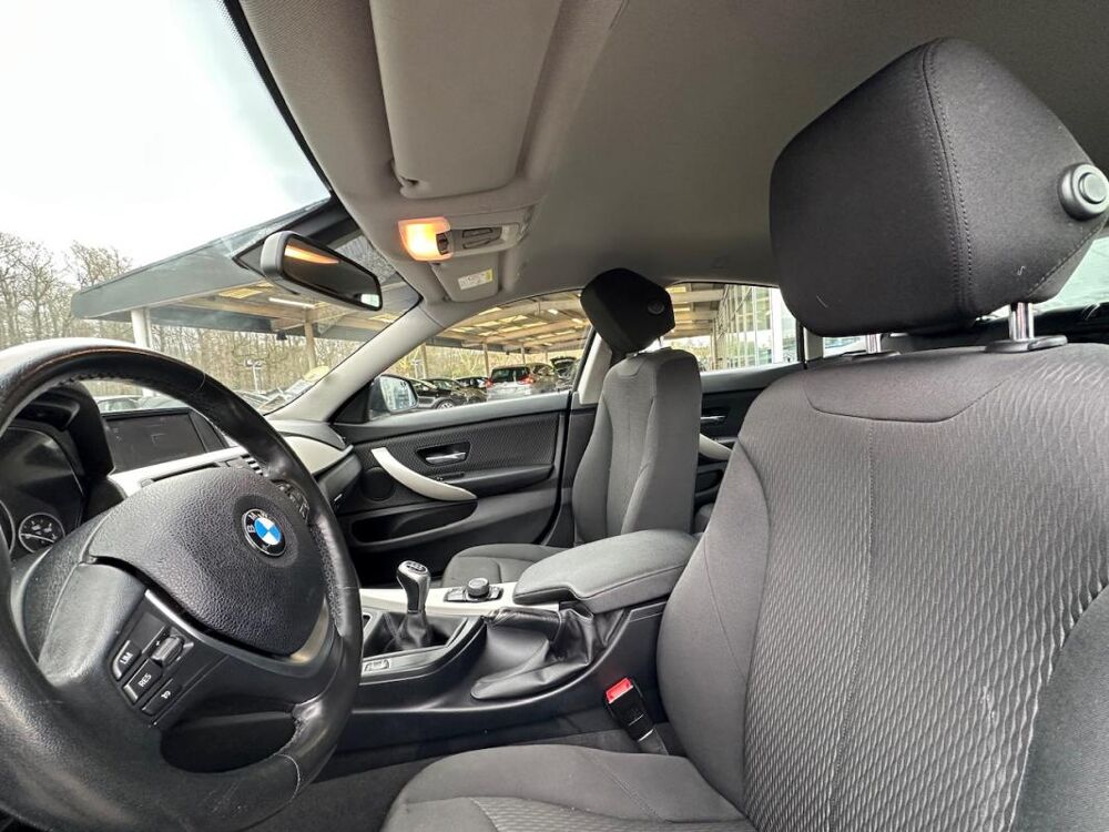S&eacute;rie 4 (F36) GRAN COUPE 418D LOUNGE 2018 occasion 78240 Chambourcy