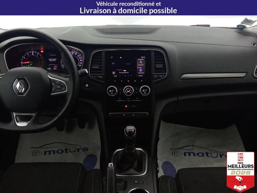 M&eacute;gane IV Berline TCe 115 Zen +Pack Techno 2025 occasion 10150 Lavau