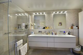  Maison à vendre 6 pièces 228 m²
