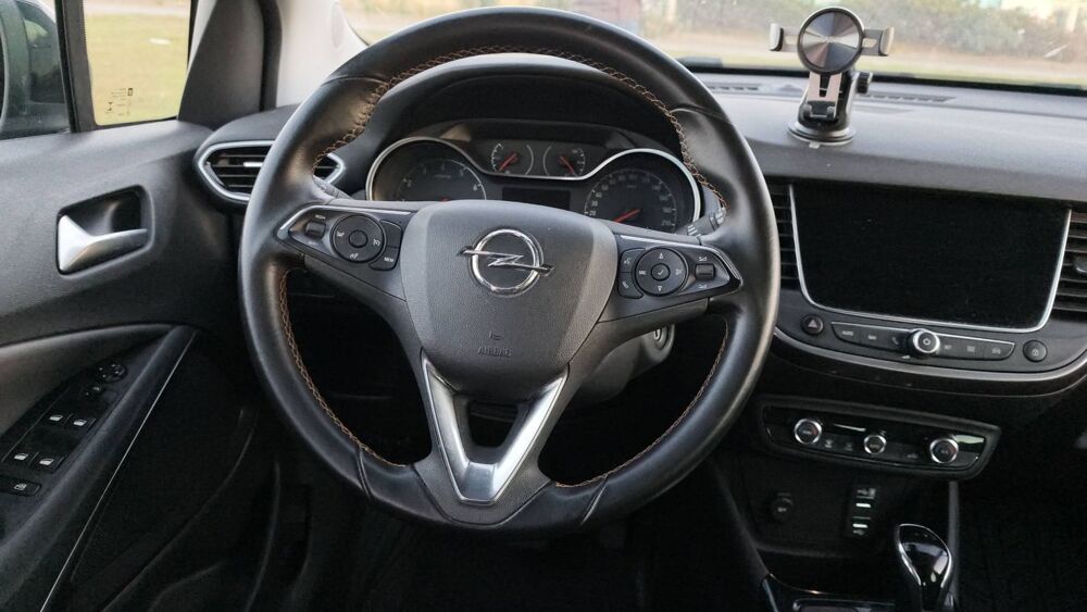 Crossland X 1.2 Turbo 110 BVA6 Elegance 2017 occasion 44300 Nantes