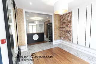  Immeuble � vendre 9 pi�ces 200 m�