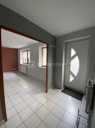Vente Appartement IDEAL 1ER ACHAT OU INVESTISSEUR APPARTEMENT CENTRE MONTLUEL AVEC GARAGE Montluel