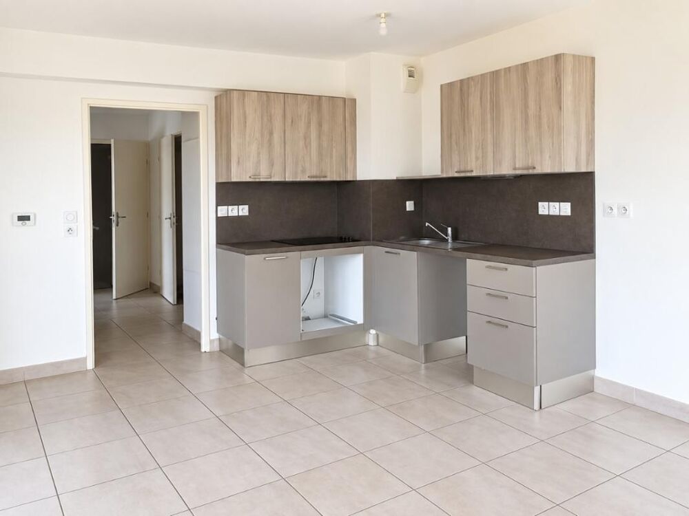 Location Appartement Appartement T3 avec terrasse et parkings à LA SEYNE SUR MER La seyne sur mer