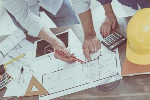   APPARTEMENT AVEC PARKING Appartement - 1 pi�ce(s) - 130 m�