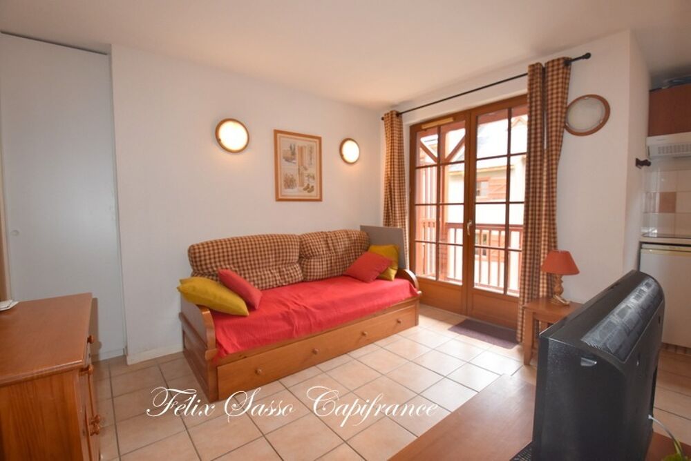 CAUTERETS (65), bel appartement avec pisicine déalement situé, à 5 minutes des télécabines