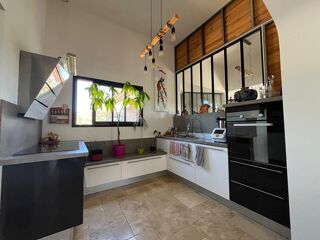  Maison � vendre 8 pi�ces 223 m�