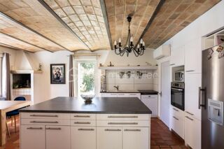  Maison à vendre 13 pièces 397 m²