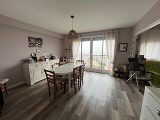  Appartement  vendre 5 pices 80 m