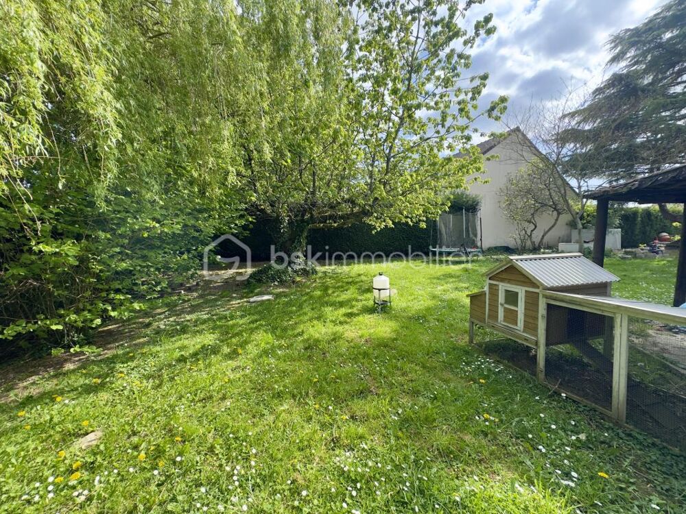 Vente Terrain LOT A BATIR 727 m2 Lot arrière Courson monteloup