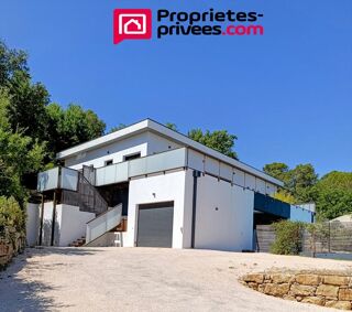  Propriété/château à vendre 8 pièces 225 m²
