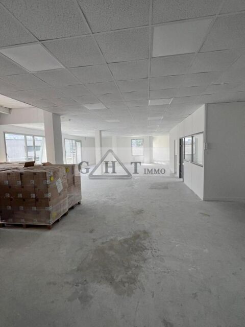 A LOUER 265M&sup2; DE BUREAUX A SAINT-OUEN SUR SEINE 4340 93400 Saint ouen sur seine