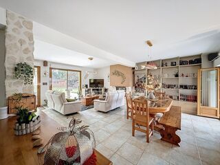  Maison � vendre 7 pi�ces 209 m�