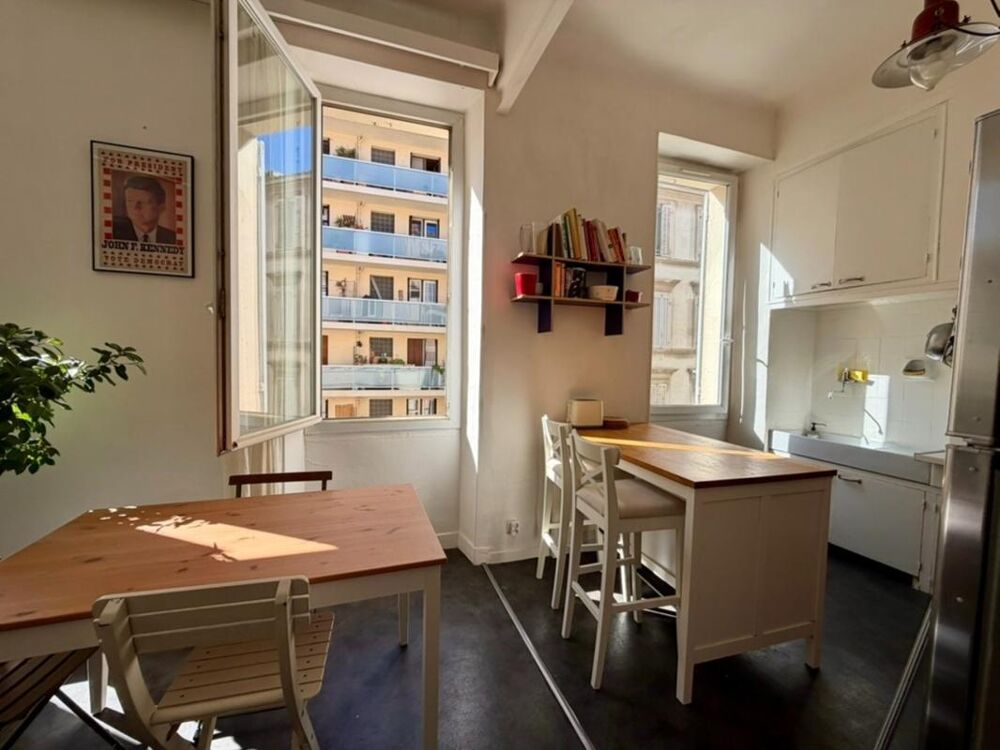 Vente Appartement Vente Appartement T3/T4 77 m² Marseille 1er – Quartier Longchamp (Charmant 3 Fenêtres Marseillais) Marseille 1
