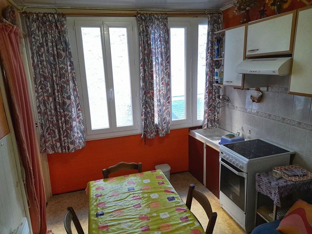 Vente Appartement Appartement 3 pièces au 2ème étage Eaux bonnes
