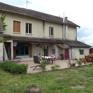  Maison  vendre 9 pices 198 m