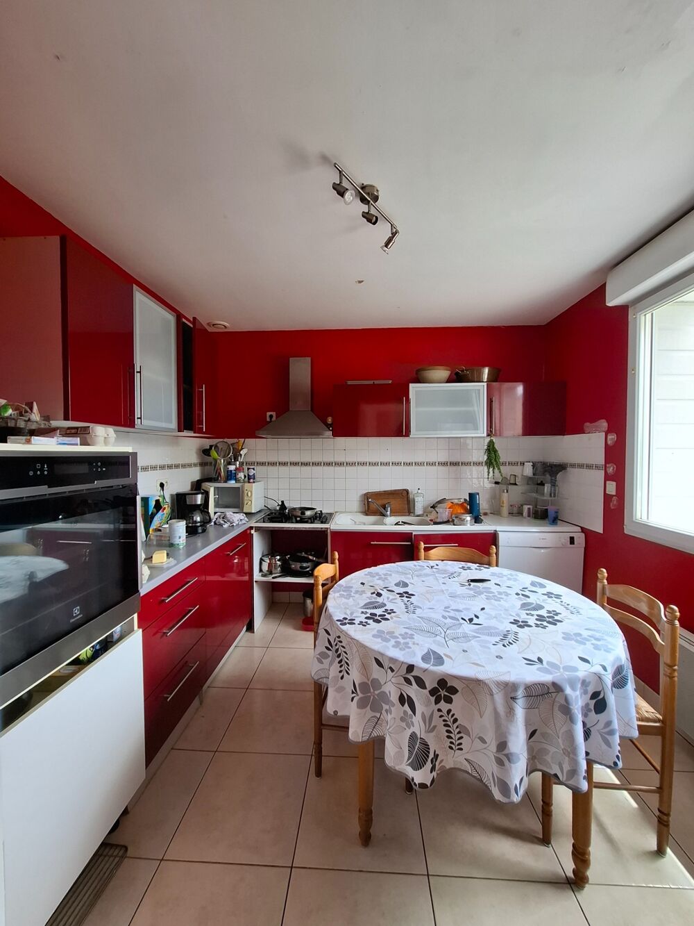 Vente Maison Pavillon de plain-pied – 3 chambres, sous-sol complet – Landigou Landigou