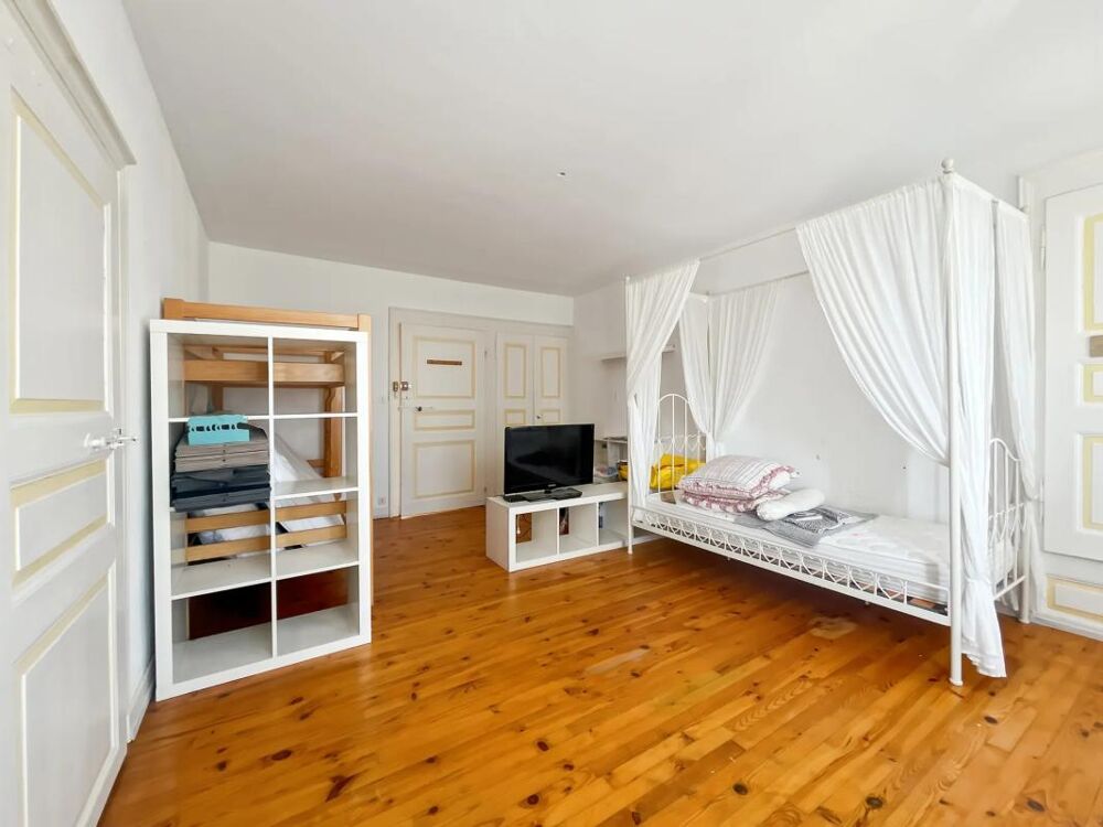 � vendre  Maison Divonne-les-Bains (01220)