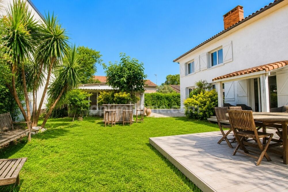 TOULOUSE 31500  ARGOULETS / LA COQUILLE Maison familiale de caractère de près de 200 m²  Deux habitations indépendantes  Terr
