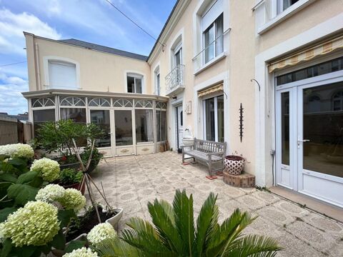   Maison - Montval Sur Loir - 8 pi�ce(s) - 208 m� Maison - 8 pi�ce(s) - 208 m�