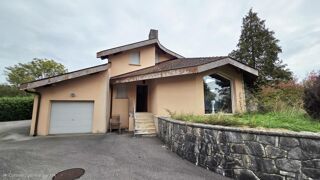  Maison  vendre 8 pices 237 m