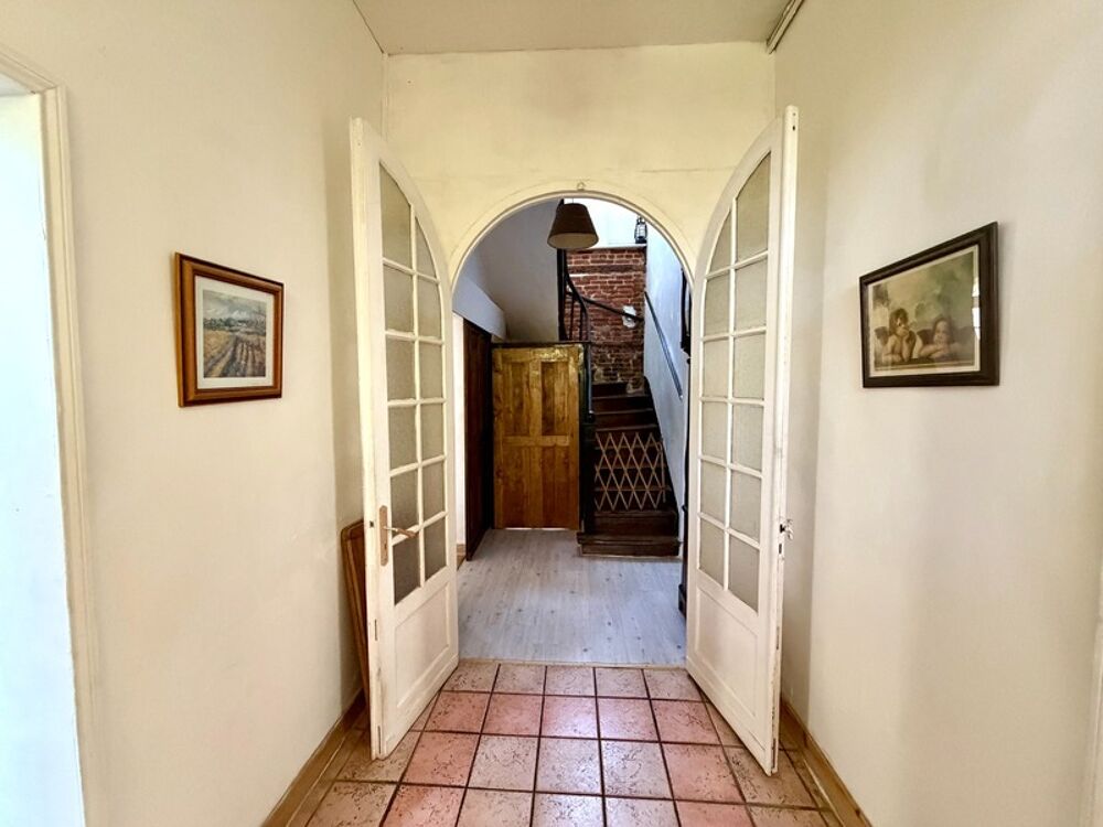 Vente Maison MAISON DE MAÎTRE – 5 CHAMBRES –DEPENDANCE AVEC GARAGE – VUE DÉGAGÉE SUR LA VALLÉE – ENTRE FERVAQUES ET LISIEUX Lisieux